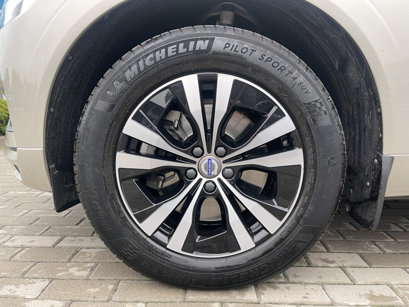 2019 Volvo XC60 Momentum T4 2.0 Дизель Автоматична | Volvo Selekt