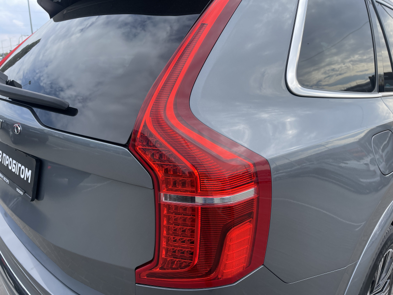 2020 Volvo XC90 Inscription B5(D) 2.0 М'який гібрид (дизель) Автоматична | Volvo Selekt