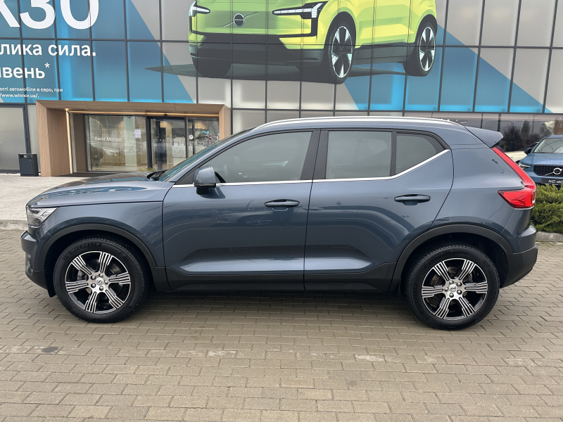 2021 Volvo XC40 Inscription B4(P) 2.0 М'який гібрид (бензин) Автоматична | Volvo Selekt